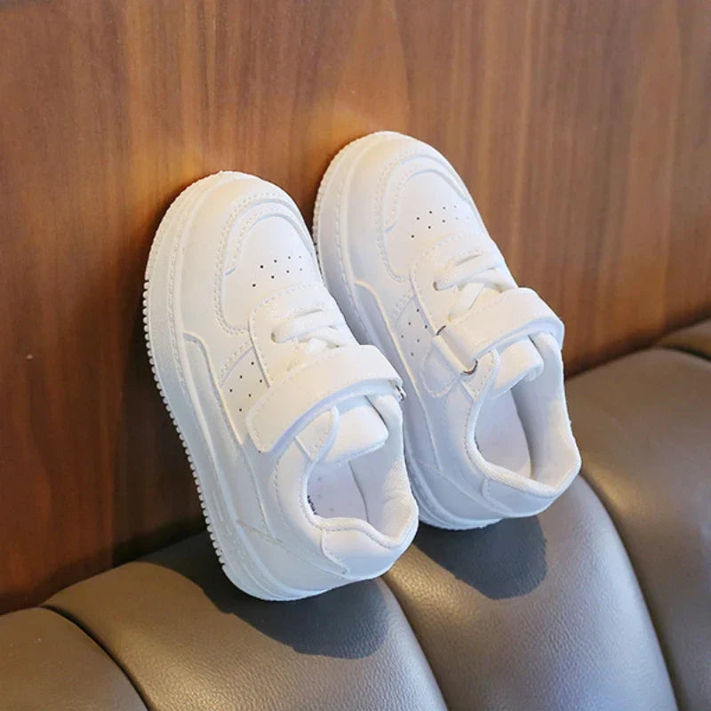 נעל אלגנטית ופשוטה מונעת החלקה לתינוק