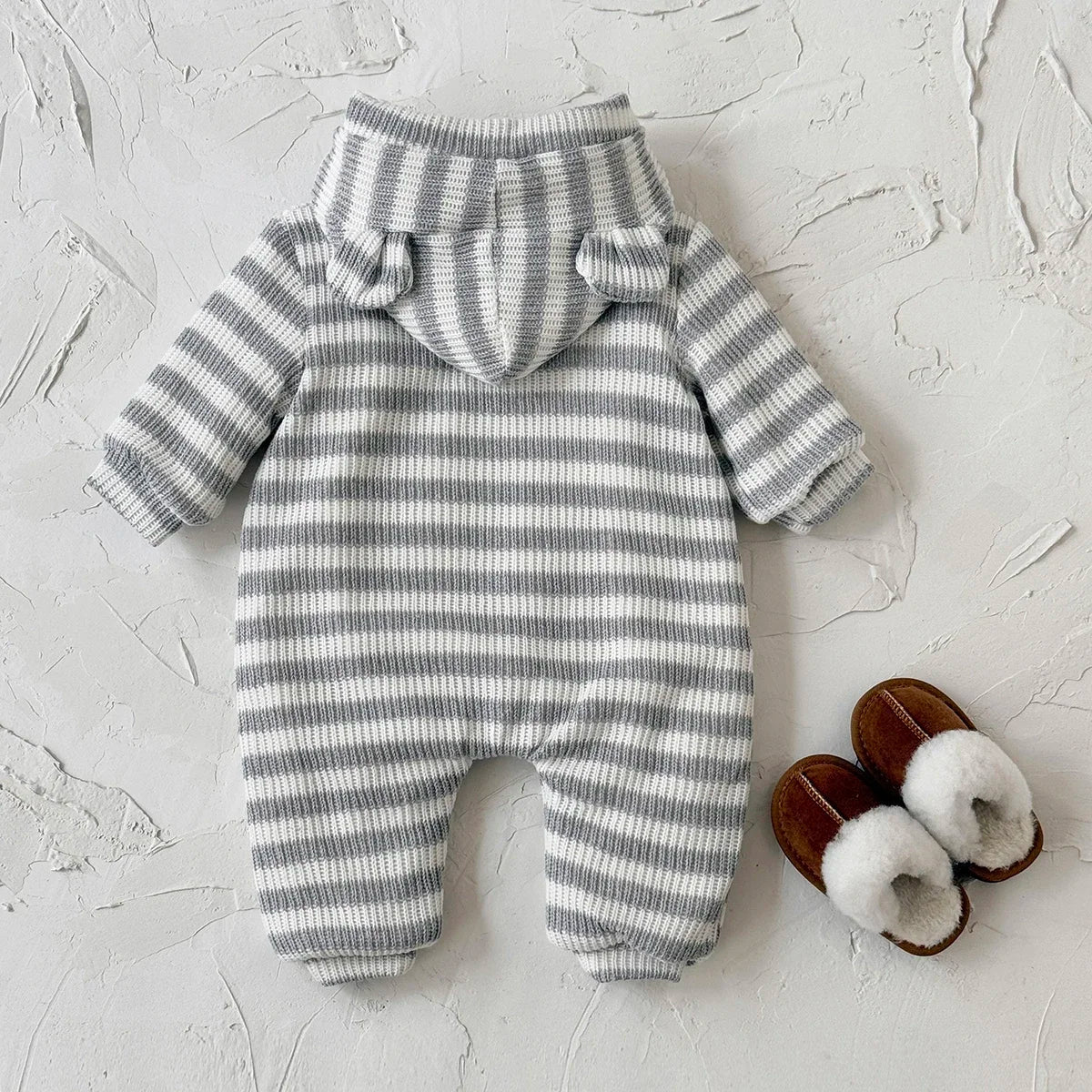 ג'אמפ-סוט פסים